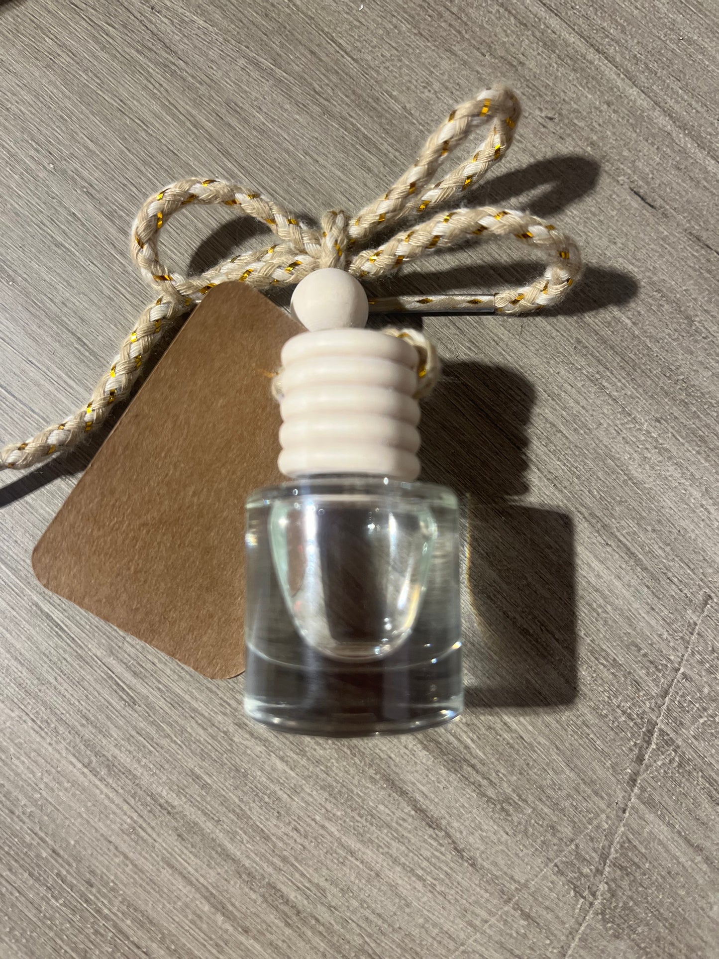 Car oil diffusers