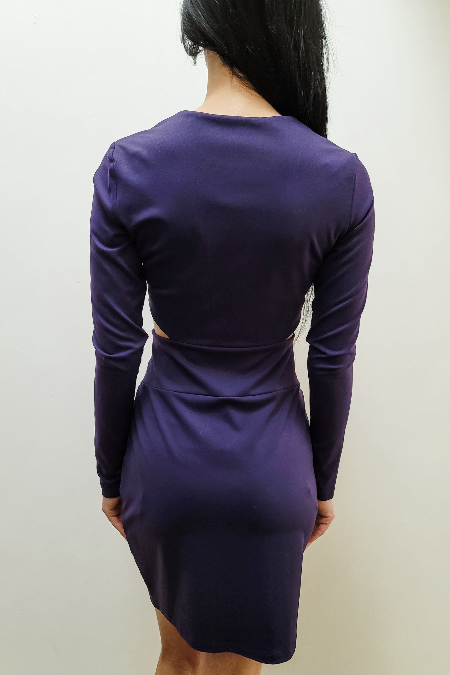 Susana Monaco Eggplant Front Twist Cut Out V Neck Long Sleeve Mini Dress
