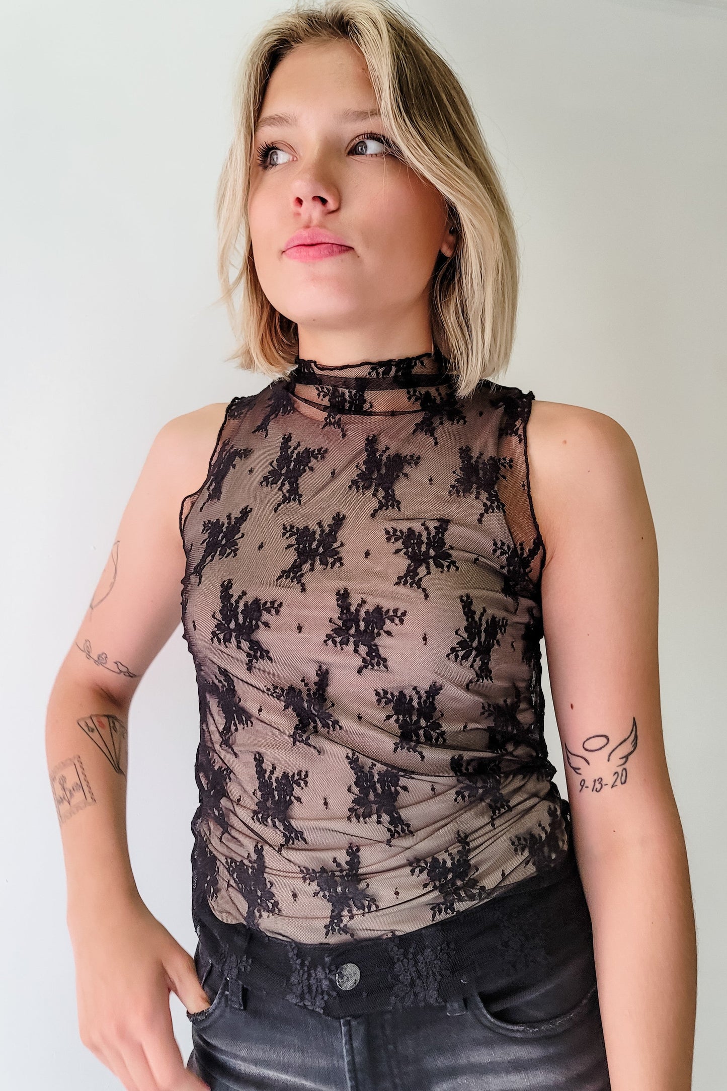 Black Floral Lace Mesh Sleeveless Layering Tank Top