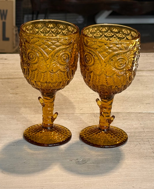 Amber Owl Wine Glasses x2