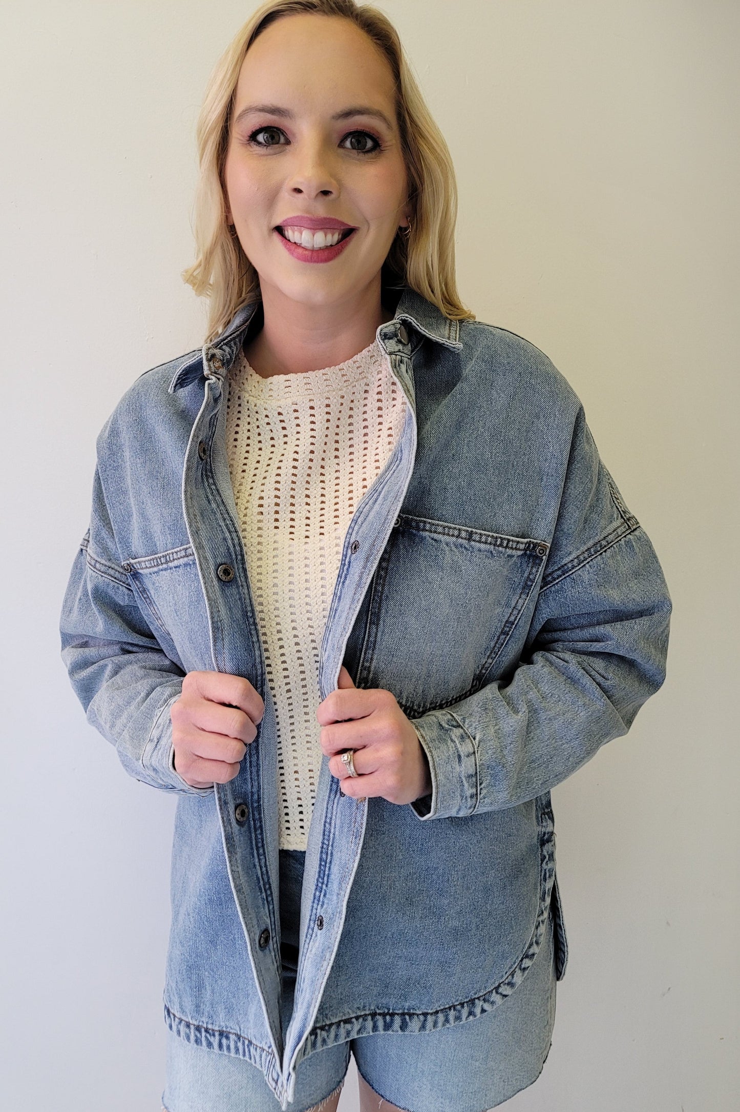 Miou Muse Medium Wash Snap Button Jean Shacket