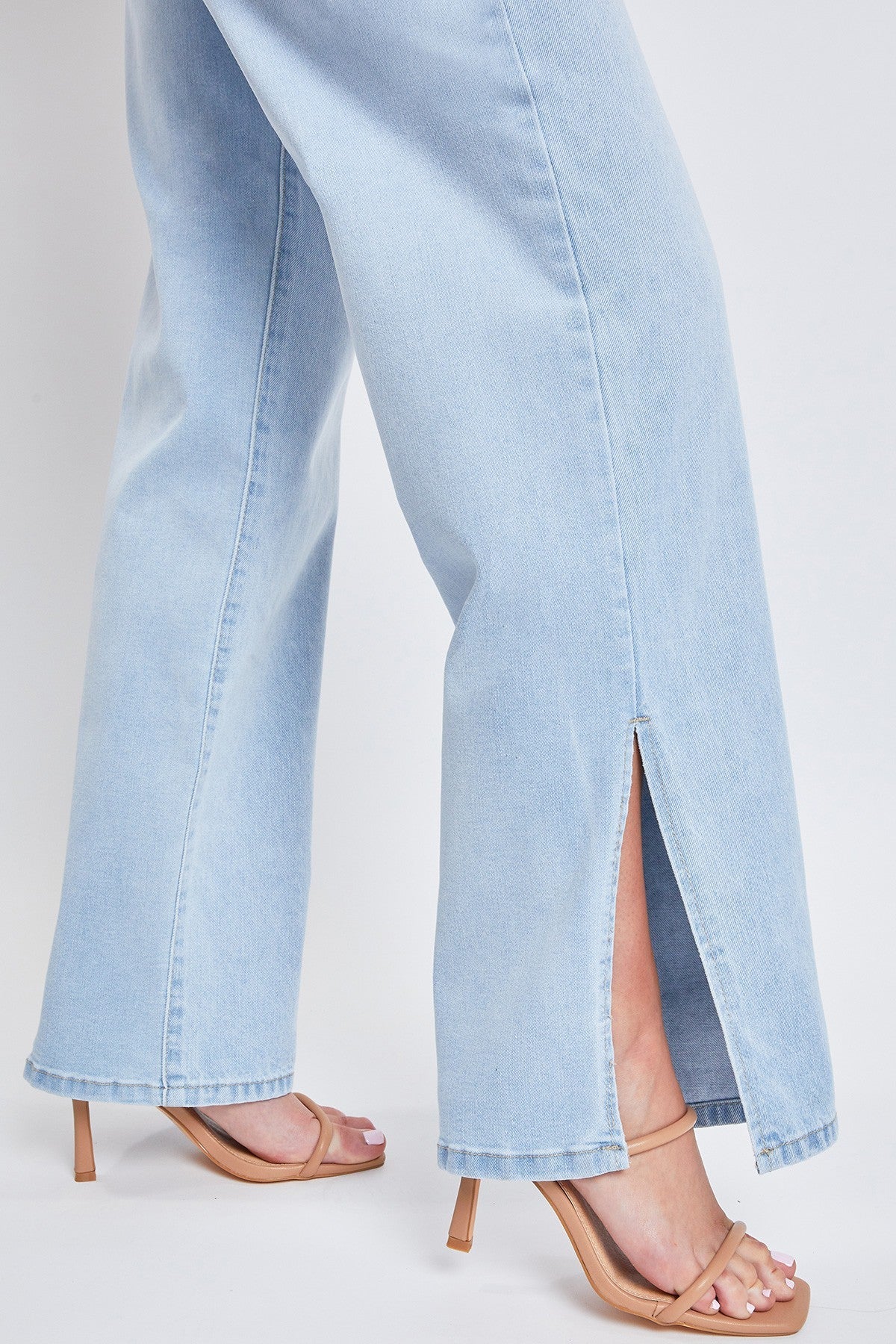 Sophia Light Wash High Rise 90s Straight Side Slit Jean